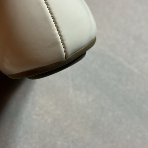 Cute girls white patent flats. New no box. Size 3. - Picture 9 of 9